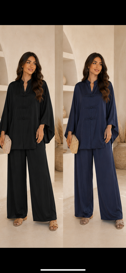 Ensemble avec pantalon fluide. TU : 36-44/46